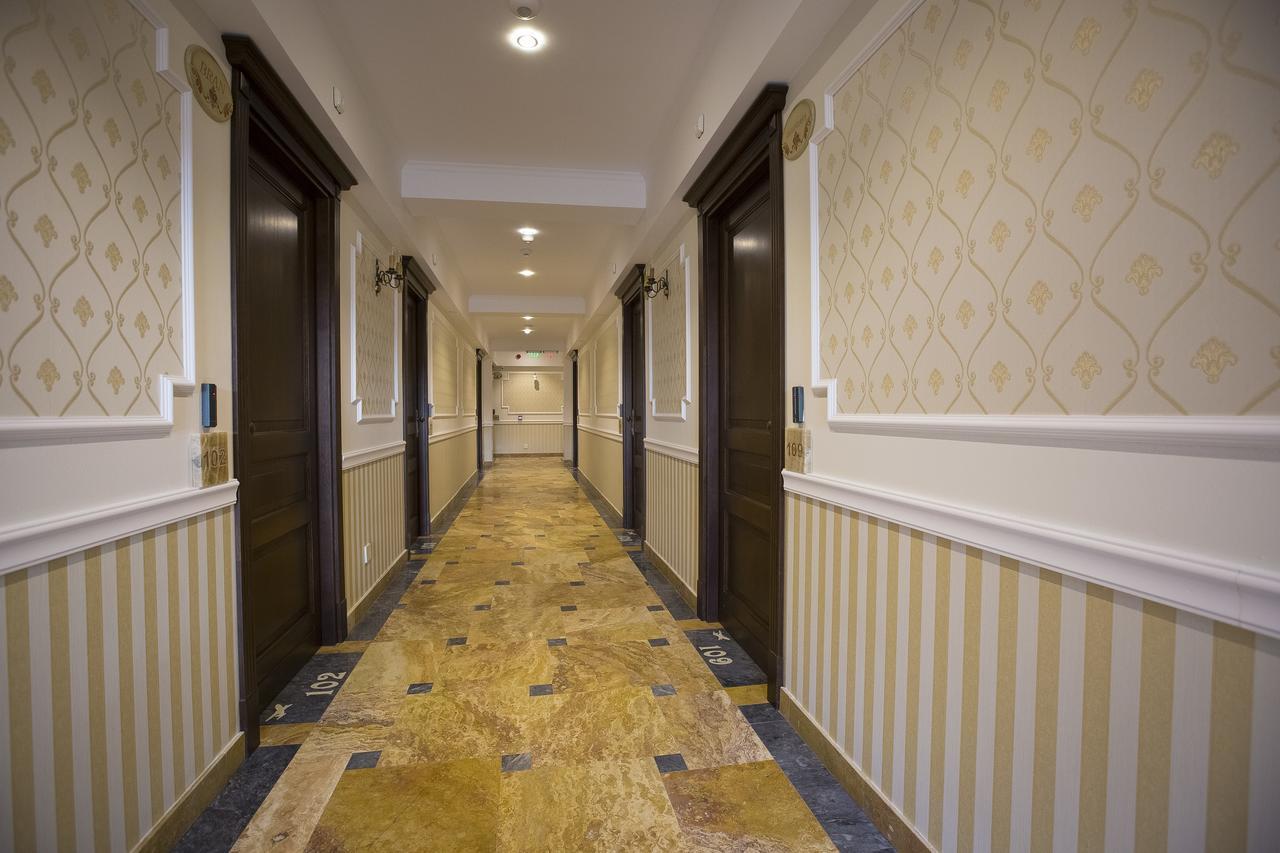 Hotel Aviator Boutique Otopeni Luaran gambar